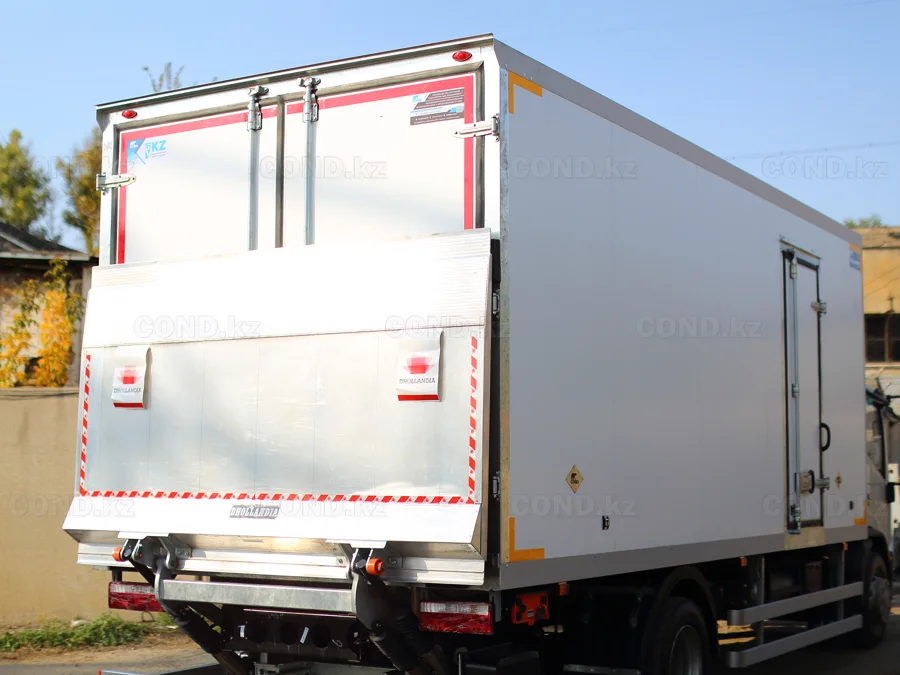 Tail lift — a COND body option
