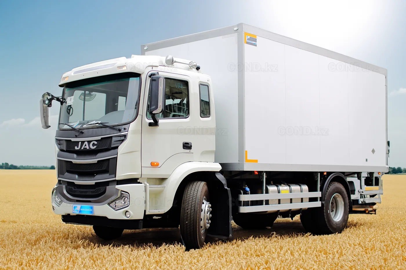 Фургон COND на шасси JAC N200