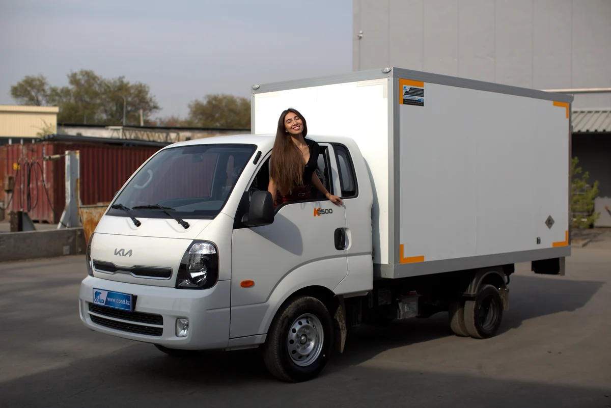 Промтоварный фургон COND на Kia Bongo K2500