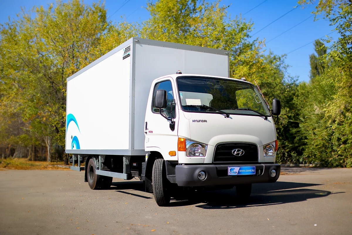 COND dry freight box body on a Hyundai HD78 chassis