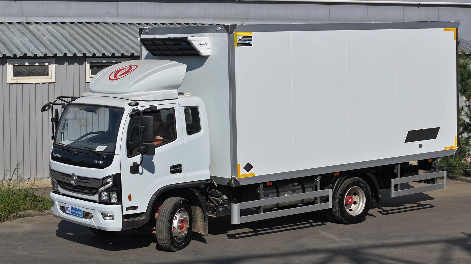 Рефрижератор на шасси DongFeng C120 с Carrier Citimax — COND
