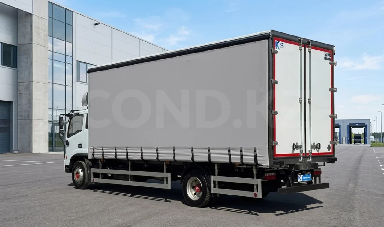 Евротент на DongFeng C120L — задние распашные двери и проём, облицованный нержавеющей сталью — COND