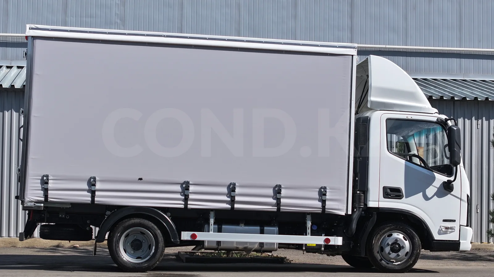 Евротент Foton S35 — вид сбоку