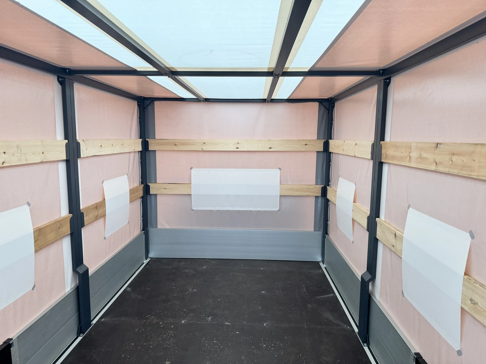 Curtain-side drop-side on a HINO 300 chassis — tilt from inside, translucent roof panels — COND