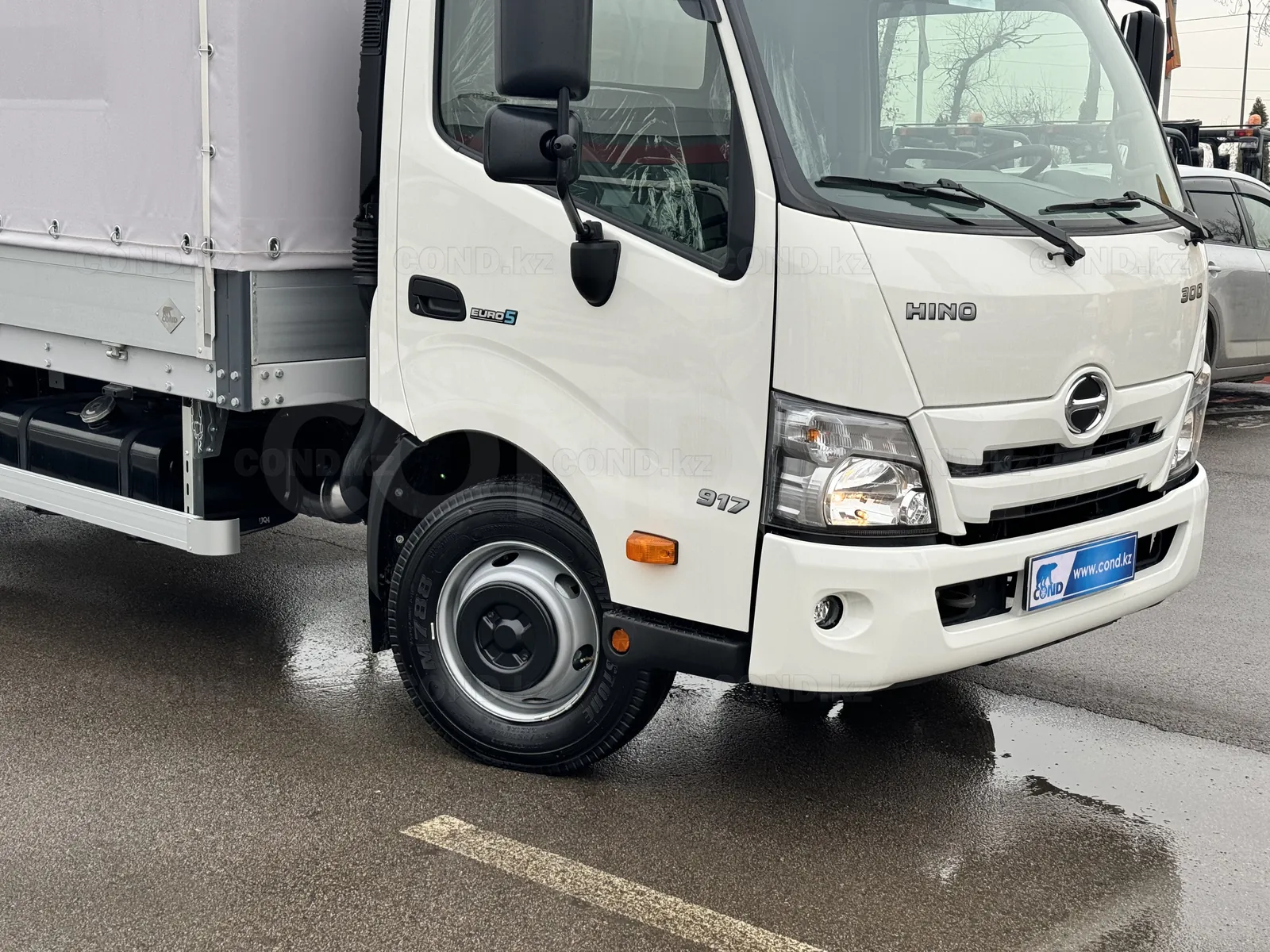 Curtain on a frame HINO 300 for order — the cab HINO 300 close up — COND