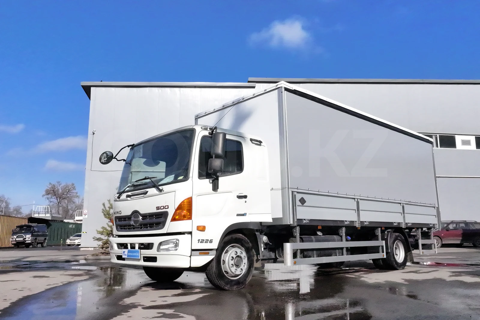 Hino 500 (евротент) — COND