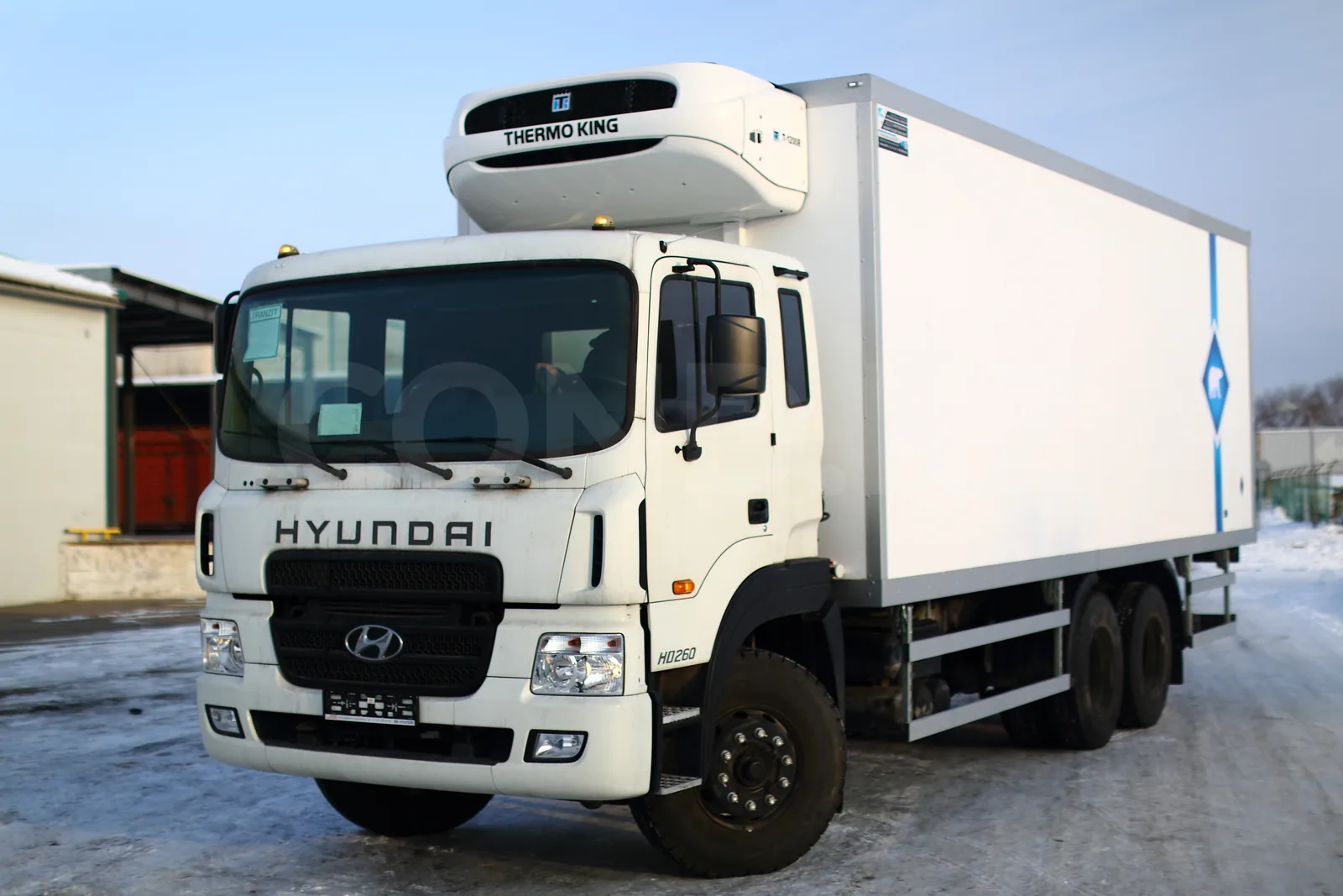 Фургон-рефрижератор на шасси Hyundai HD260 от завода COND — кузов и задняя часть