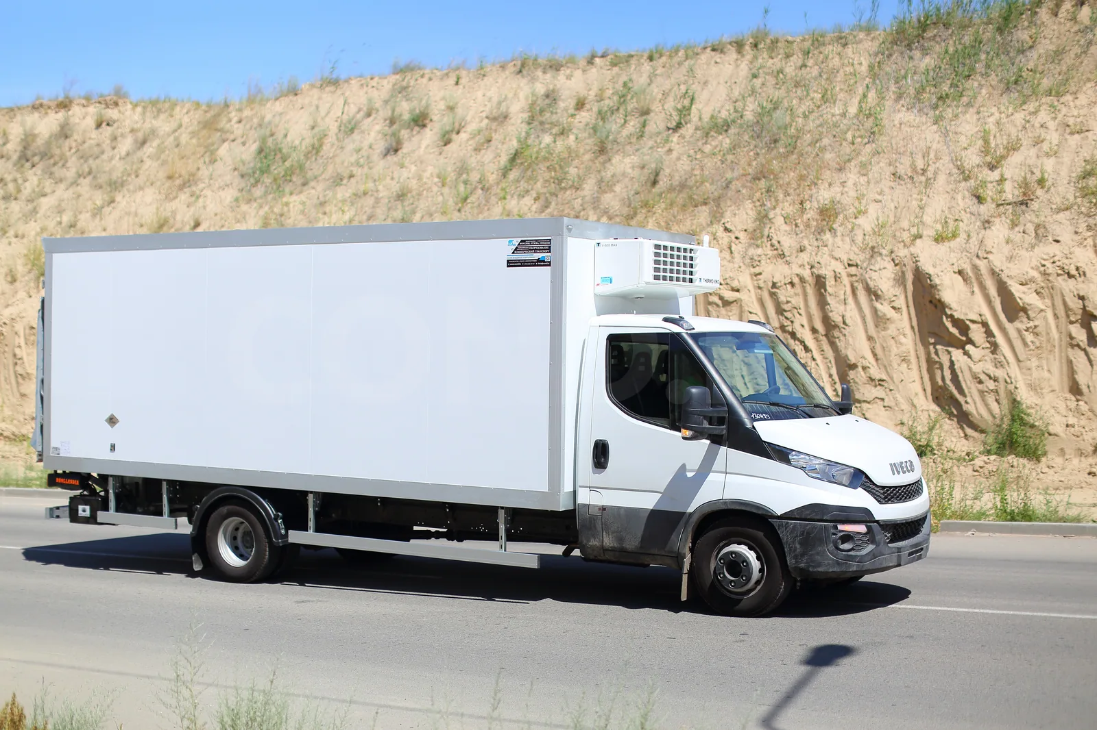 Холодильная установка Iveco Daily 70C15 Казахстан — правый борт, кузов 6,2 метра — COND