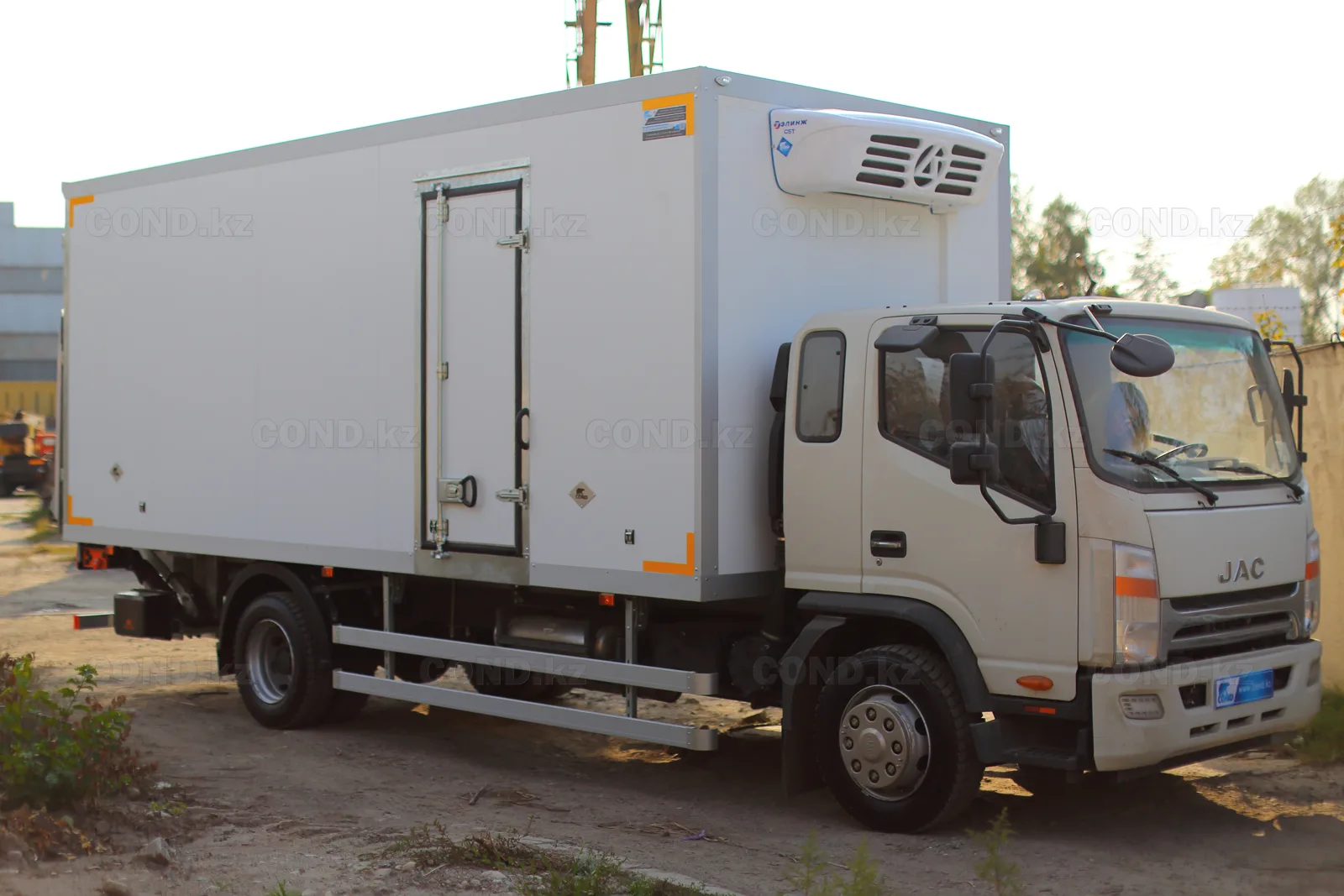 Рефрижератор на шасси JAC N120 — 6,2 м — COND, фото 3