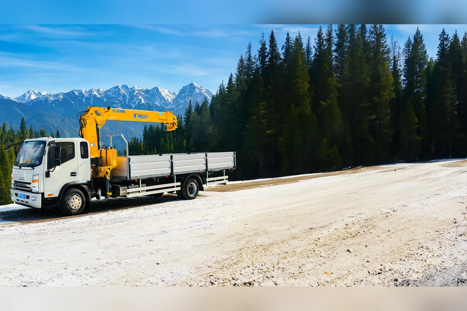 JAC N120 шассиіндегі манипулятор — COND