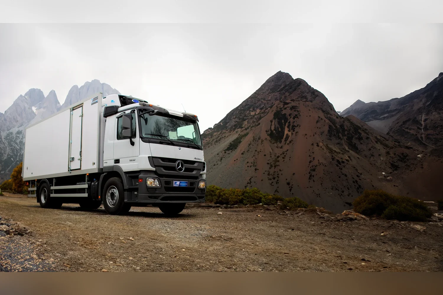 Mercedes-Benz Actros шассиіндегі рефрижератор — COND